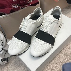 Balenciaga sneakers - Like new